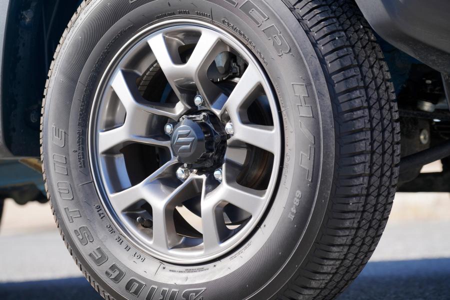 Колеса Suzuki Jimny Sierra JC 2018 года  (JP) (фото 11 из 18)